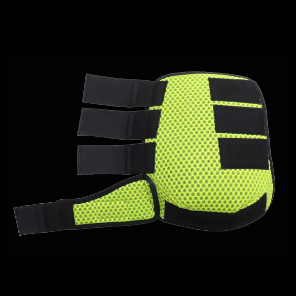 スポーツブーツ